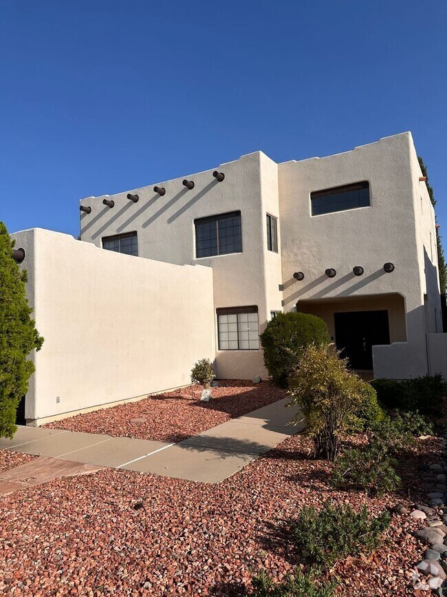 Best Luxury Ironwood Meadows Apartments for Rent Tucson, AZ 1