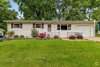 Building Photo - 1115 Hadwin Dr