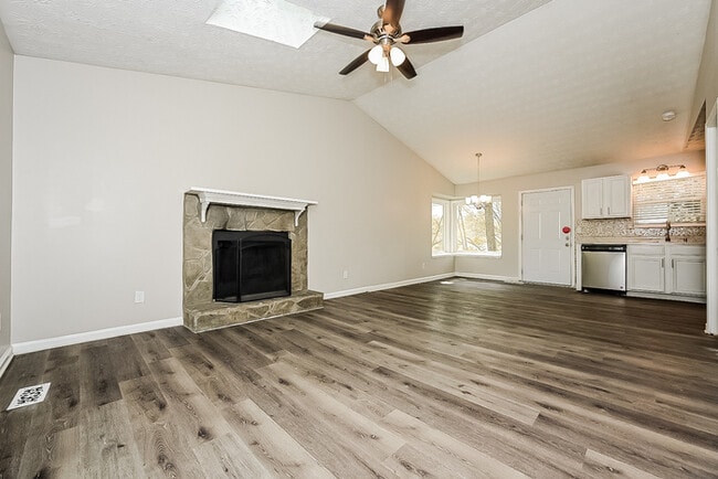 Foto del edificio - 1545 Cherry Hill Rd SW