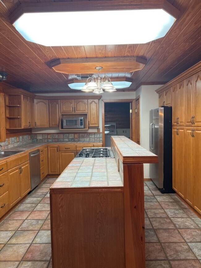 Building Photo - 11155 Bonham Ranch