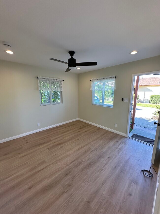 Foto del edificio - 25531 Pennsylvania Ave