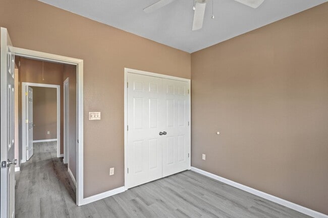 Building Photo - 2727 3rd St
