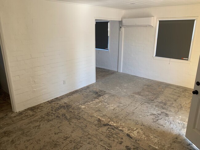 Foto del edificio - 6095 Lupine Ave