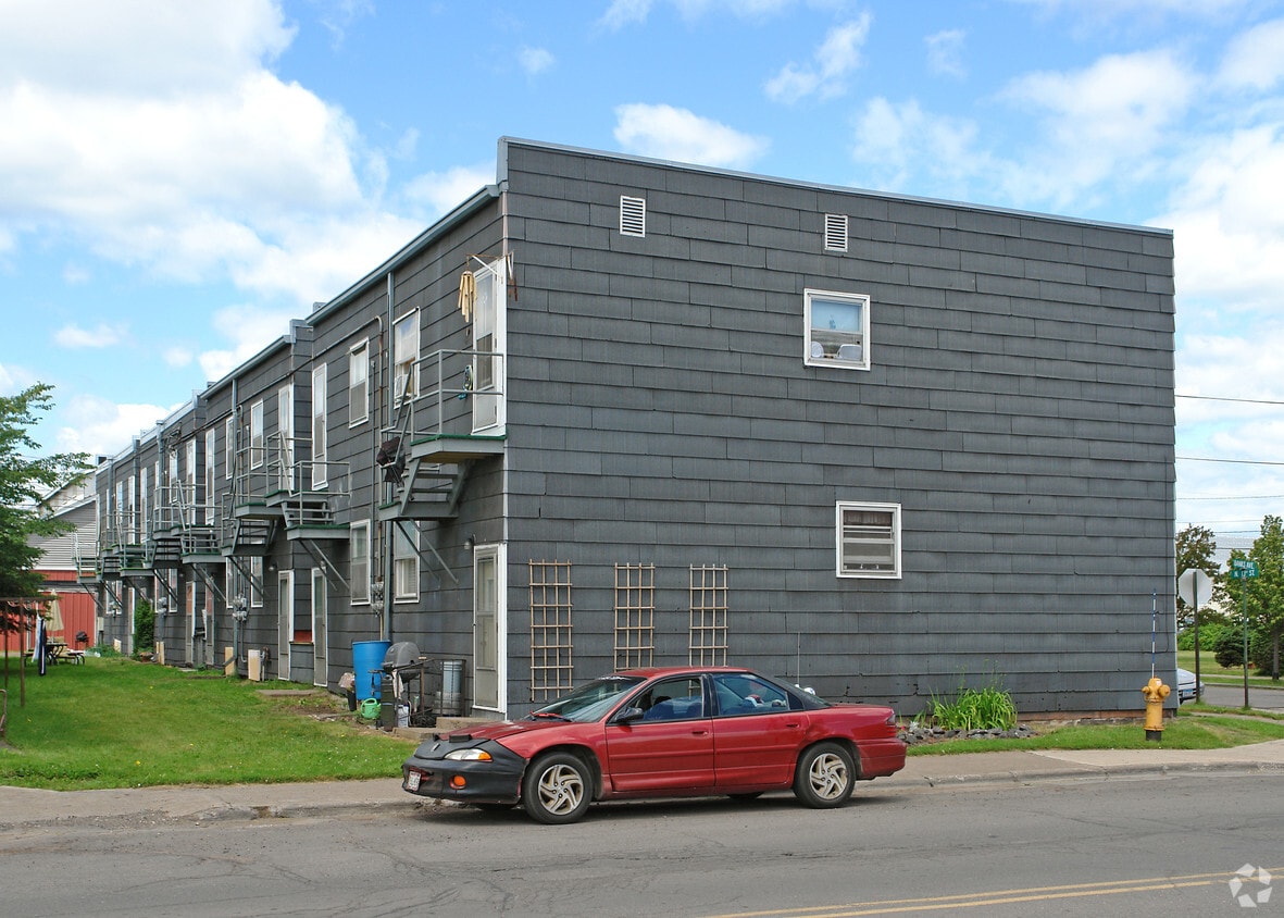 Building Photo - 1900-1914 N 13th St