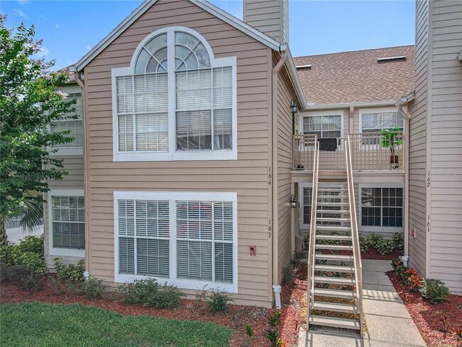 Building Photo - 645 Stafford Terrace