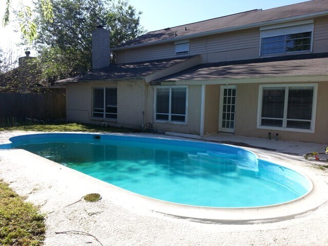 Foto del edificio - 14310 Branchwater Ln