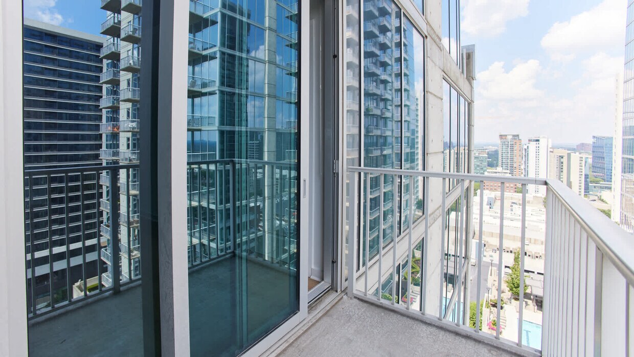 Balcón - Skyhouse South