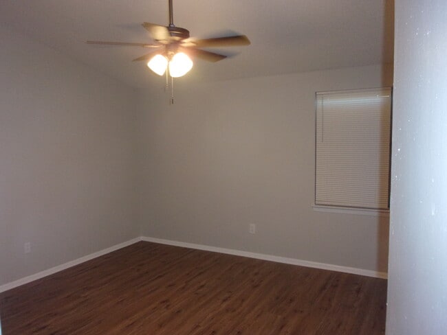 Foto del edificio - 4512 Neely Rd