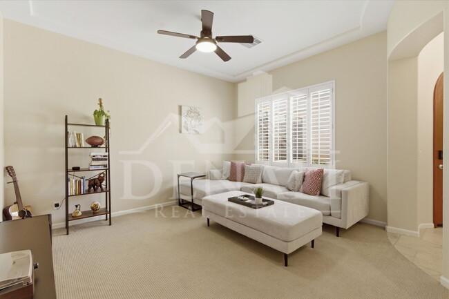 Building Photo - 1159 W Tonto Pl