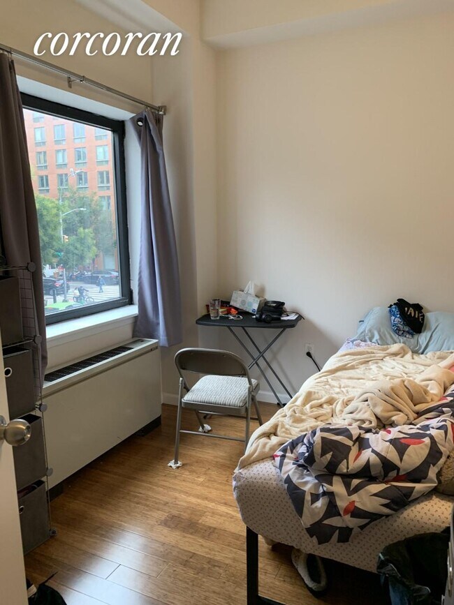 Foto del edificio - 2147 2nd Ave