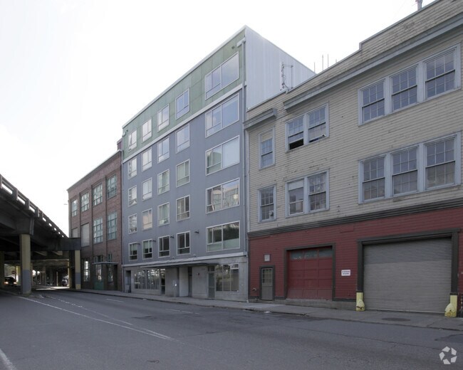 Building Photo - Belltown Lofts