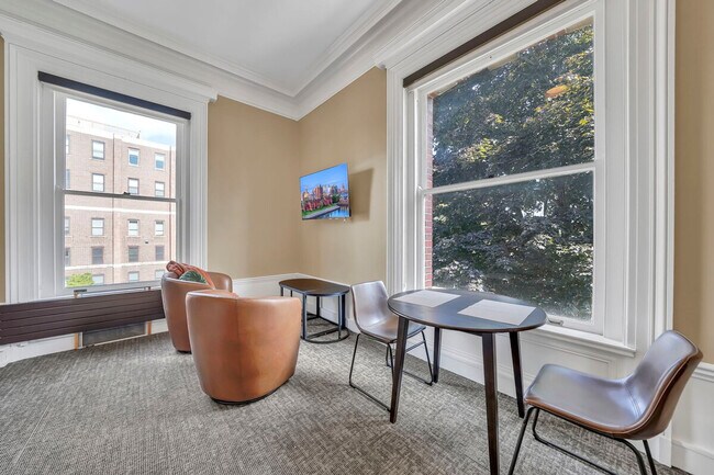 Foto del edificio - 166 Bryant St