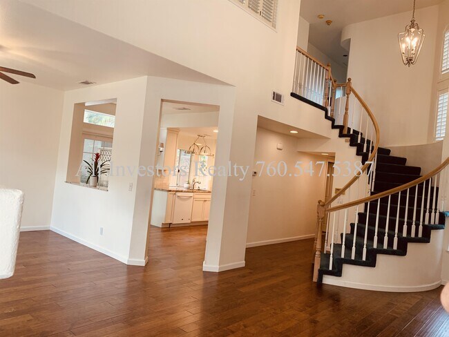 Building Photo - 11234 Corte Playa Corona