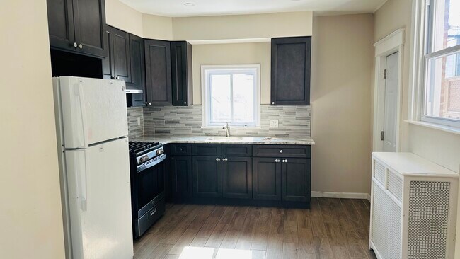 Foto del edificio - 4442 Overbrook Ave