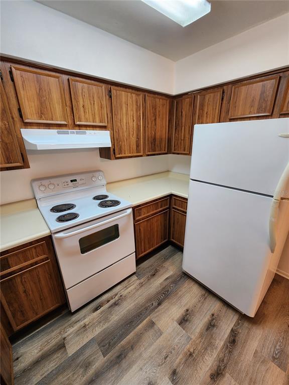 Foto del edificio - 13909 Henson Cir