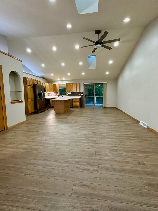 Foto del edificio - 6720 Windsor Ridge Ln