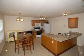 Building Photo - 2355 Skyler Dr