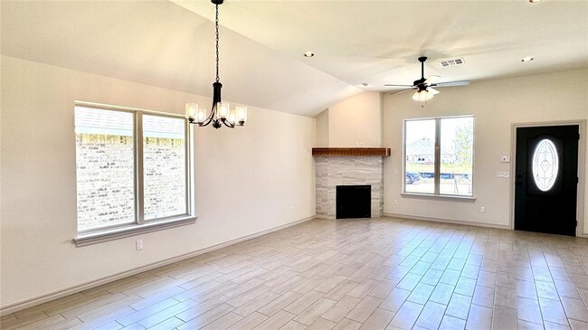 Building Photo - Brand New Construction in Savannah Estates!