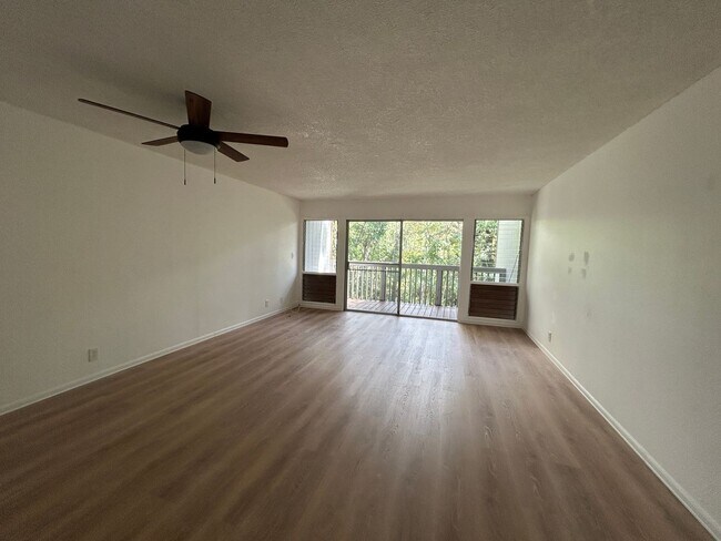 Foto del edificio - Aiea Gem - This won't last long on the market!
