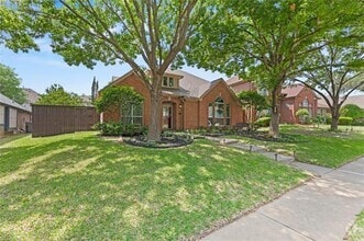 Building Photo - 6741 Banyon Dr