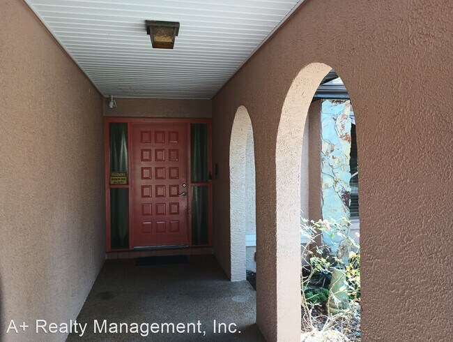 Building Photo - 3 br, 2 bath House - 1416 Laurel Ave