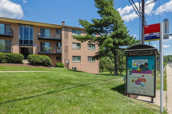 Línea de bus - Glen Willow Apartments