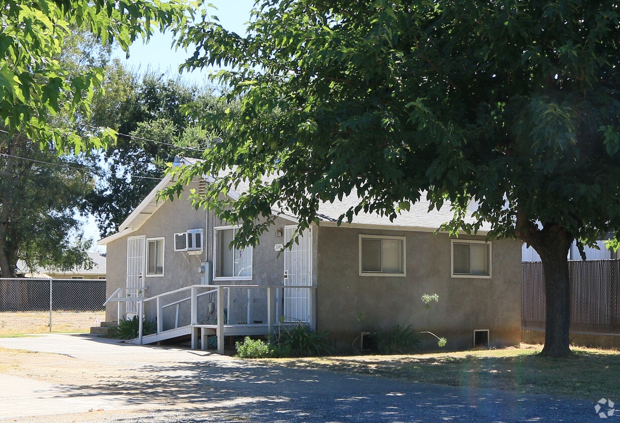 2646 Date St, Live Oak, CA 95953 Apartments in Live Oak, CA