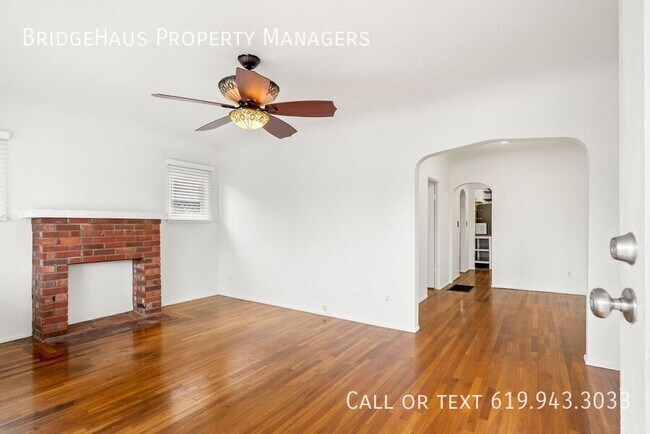 Foto del edificio - 4441 McClintock St