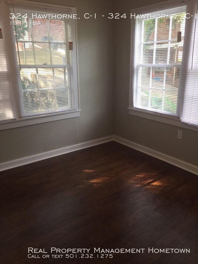 Building Photo - 1 BEDROOM APARTMENTS IN HISTORIC DISTRICT