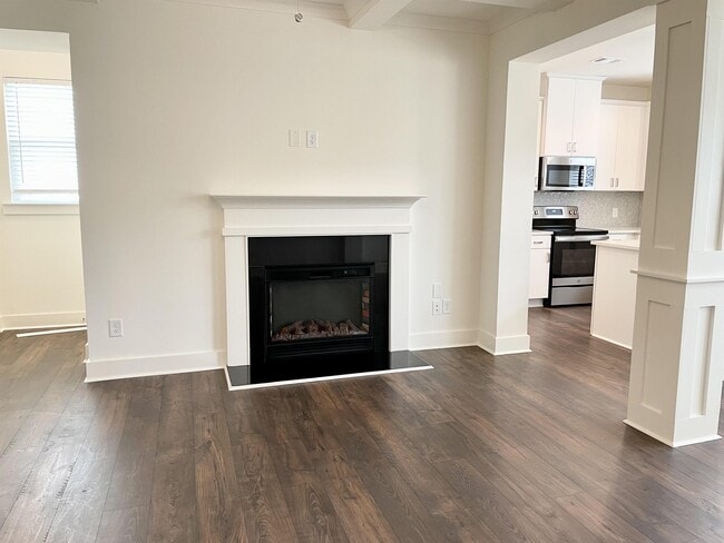 Photo - 374 Auburn Valley Wy Townhome