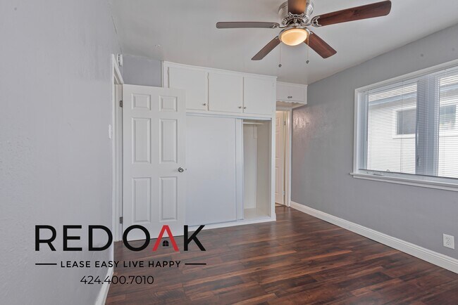 Foto del edificio - Lovely Top Floor One Bedroom with Sunlit S...