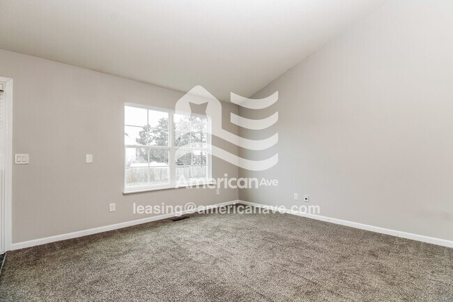 Foto del edificio - 314 Sandpine Rd