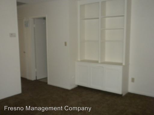 Building Photo - 1511 W Fairmont Ave