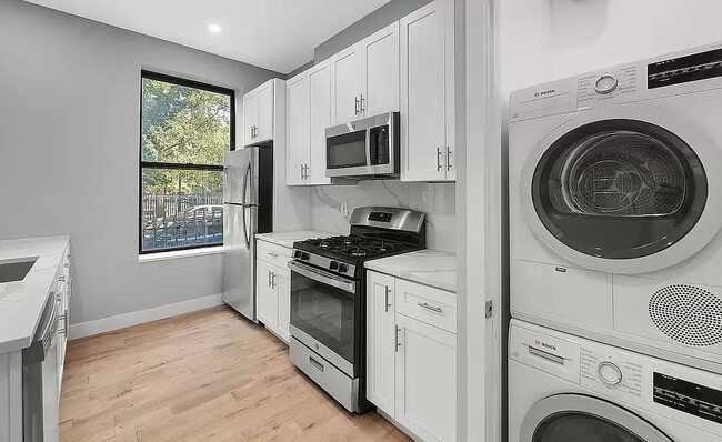 Building Photo - 100 West 139th Street