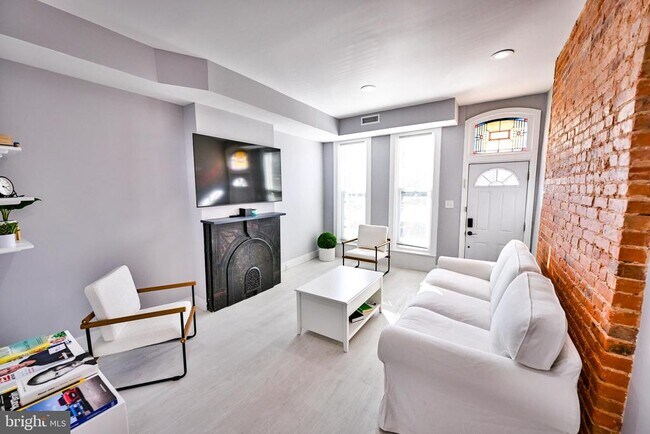 Foto del edificio - 1015 Riverside Ave