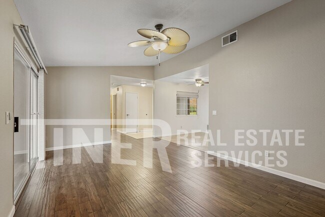 Building Photo - 7312 Sunsilver Ln