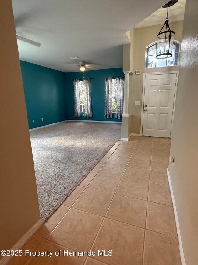 Foto del edificio - 184 Fairmont Dr