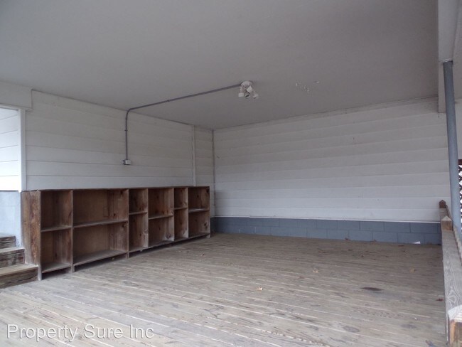 Building Photo - 2 br, 2 bath House - 1022 Lincoln Avenue