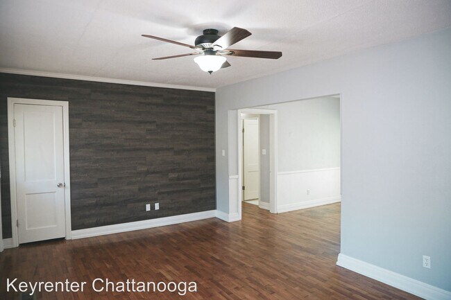 Foto del edificio - 2 br, 1 bath House - 127 Passons Rd