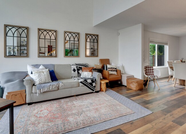 Foto del edificio - 4-Bedroom Beautifully Remodeled Tigard Hom...