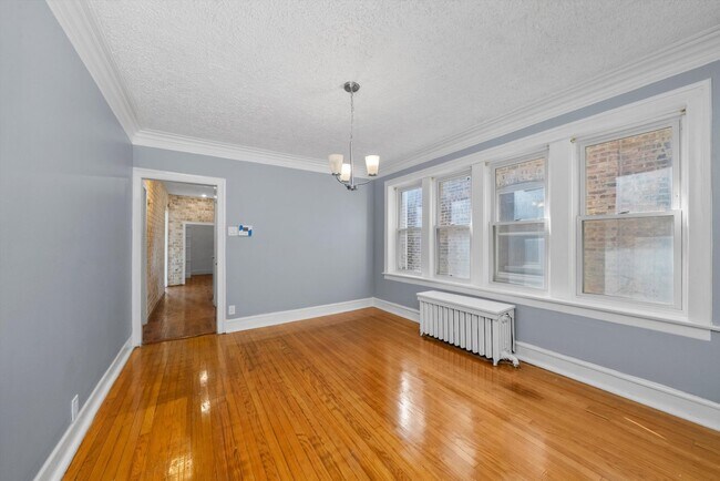 Foto del edificio - 6431 S Artesian Ave