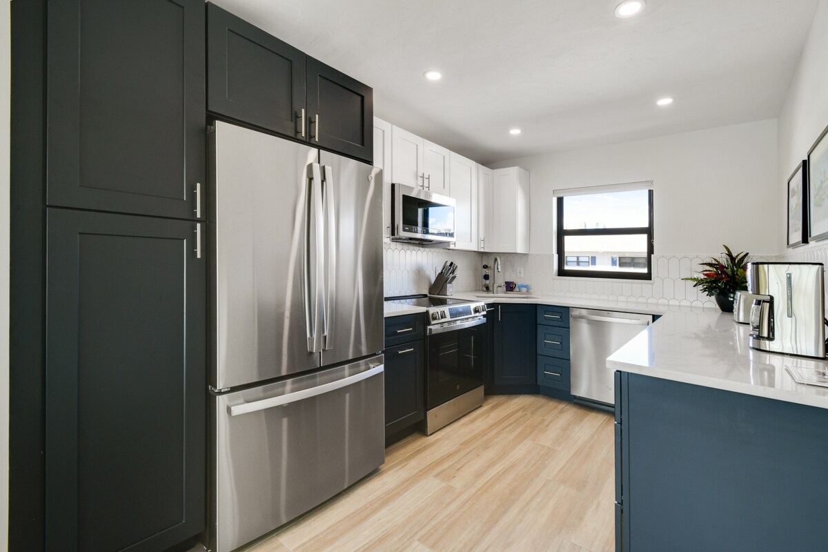 Foto principal - 755 Saturn St