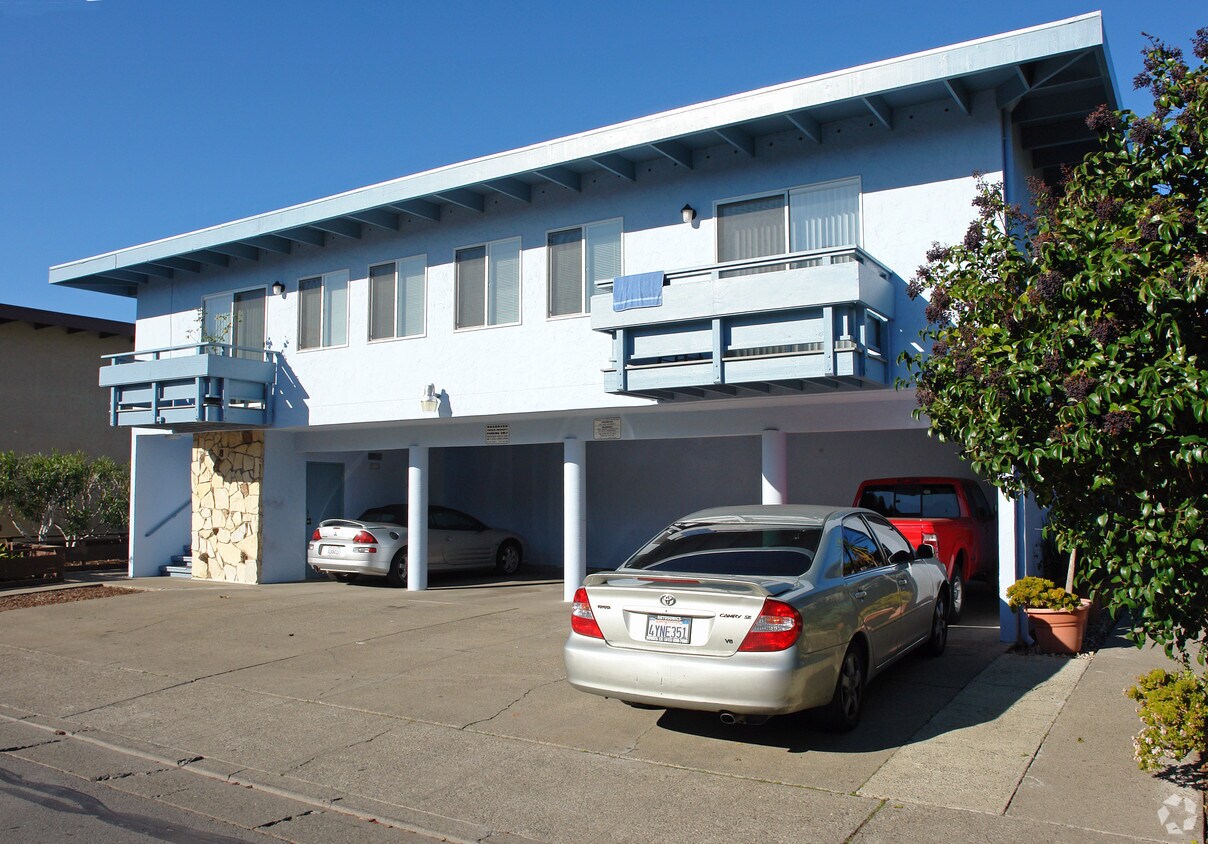 8 Elaine Way, San Rafael, CA 94901 8 Elaine Way San Rafael, CA Apartments for Rent in San