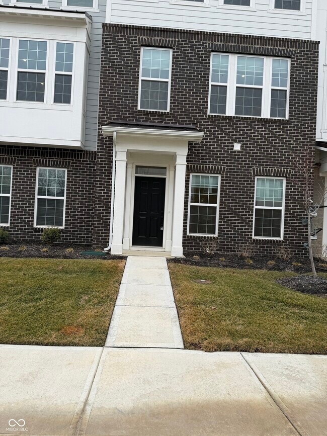 Foto del edificio - 14517 Pomona Ln