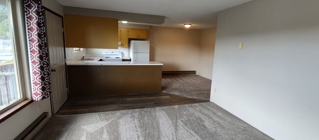 Open concept - 1307 Madison St