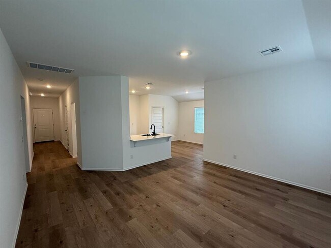 Foto del edificio - 644 SW 11th St