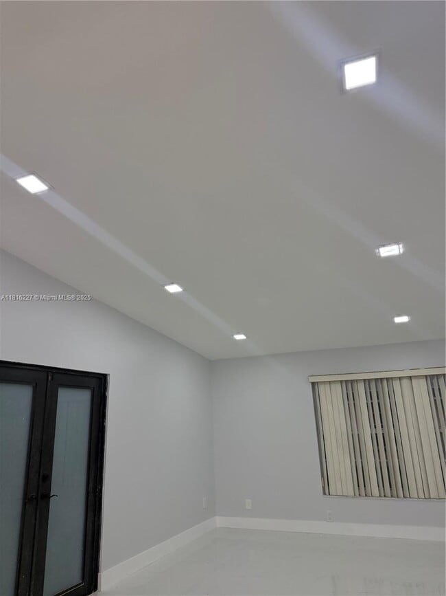 Foto del edificio - 9571 W Fern Ln