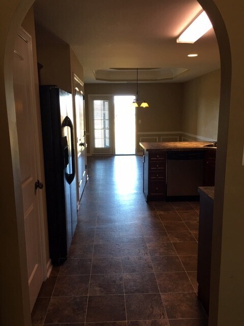 Foto del edificio - Home Available For Rent in McCalla!! Avail...