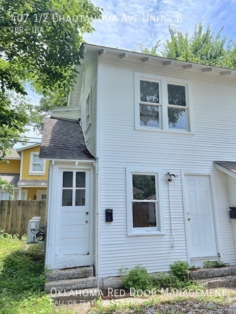 Foto principal - 407 1/2 Chautauqua Ave Unit