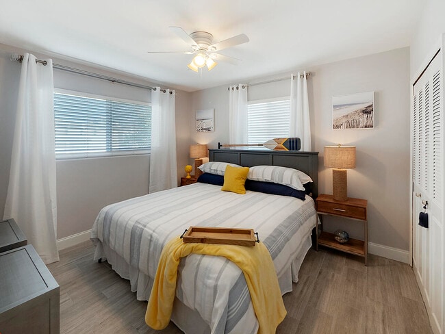 Foto del edificio - 1236 Beach Rd